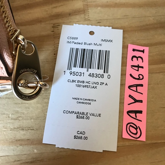 Coach wallet🎈🎈 - Picture 8 of 9